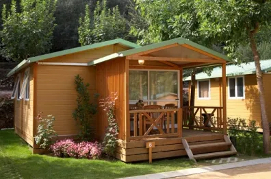 Camping - Albanyà - Costa Brava - Bassegoda Park