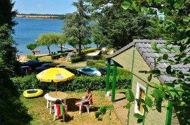 Camping - Salles-Curan - Midi-Pyrénées - Beau Rivage