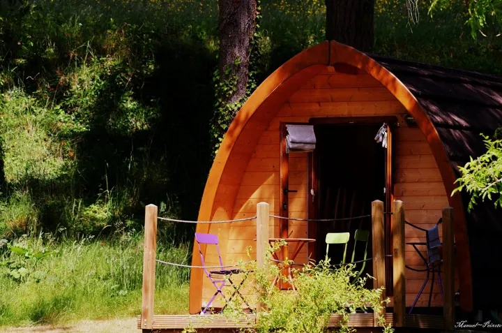 Camping - Voussac - Auvergne - Cabanes de la Petite Sapinière