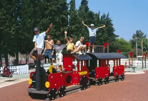 Camping - Bormes-les-Mimosas - Provence-Alpes-Côte d'Azur - Camp du Domaine
