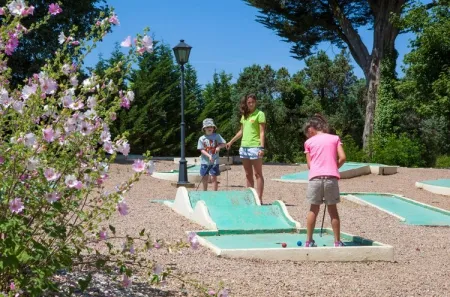 Camping - Saint-Julien-des-Landes - Pays de Loire - Château de la Forêt