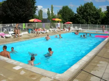 Camping - Trogues - Grand Centre - Château de la Rolandière