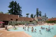 Camping - Boussac-Bourg - Limousin - Château de Poinsouze