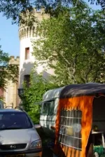 Camping - Les Pradeaux - Auvergne - Château La Grange Fort