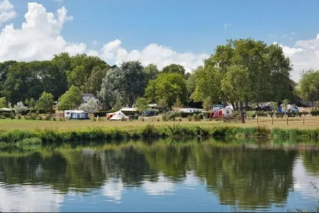 Camping - Saint-Pair-sur-Mer - Basse-Normandie - Château de Lez-Eaux