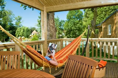 Camping - Saint-Pair-sur-Mer - Basse-Normandie - Château de Lez-Eaux