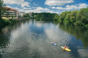 Camping - Sanchey - Lorraine - Les Nids Du Lac