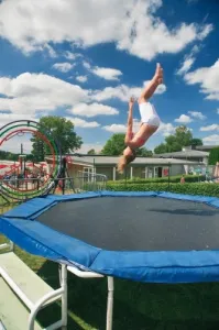 Camping - Sanchey - Lorraine - Les Nids Du Lac