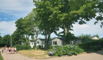 Camping - Sanchey - Lorraine - Les Nids Du Lac