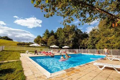Camping - Saint-Sulpice-de-Mareuil - Aquitaine - Domaine de Corneuil