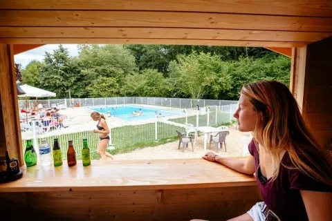 Camping - Saint-Sulpice-de-Mareuil - Aquitaine - Domaine de Corneuil