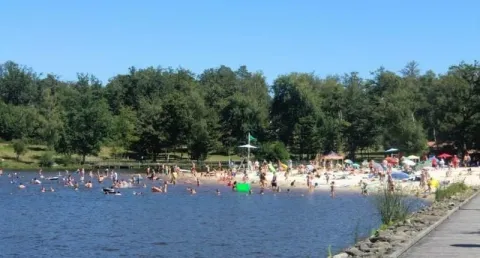 Camping - Saint-Sulpice-de-Mareuil - Aquitaine - Domaine de Corneuil
