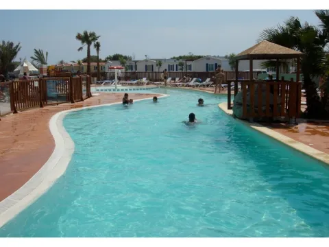 Camping - Fleury - Languedoc-Roussillon - Cottage Village