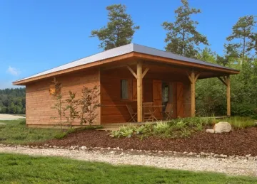 Camping - Meyrignac-l'Église - Limousin - Cottages du Puy d'Agnoux