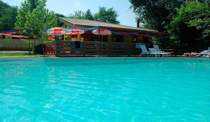 Camping - Besalú - Catalogne - de Besalú