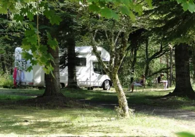 Camping - Soursac - Limousin - Camping de La Plage
