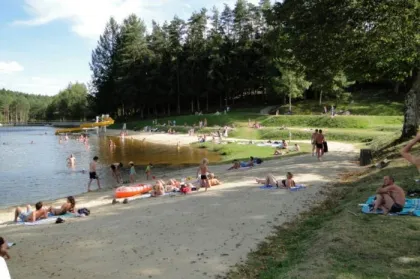 Camping - Soursac - Limousin - Camping de La Plage