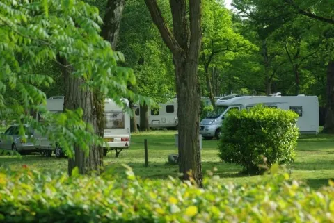 Camping - Bannay - Grand Centre - Camping de l'île