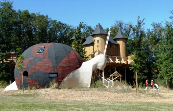 Camping - Dienné - Poitou-Charentes - DéfiPlanet à Dienné
