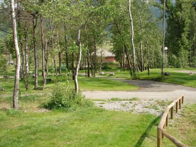 Camping - Serre Chevalier 1200 - Briançon - Provence-Alpes-Côte d'Azur - Camping des 5 Vallées
