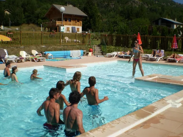 Camping - Serre Chevalier 1200 - Briançon - Provence-Alpes-Côte d'Azur - Camping des 5 Vallées