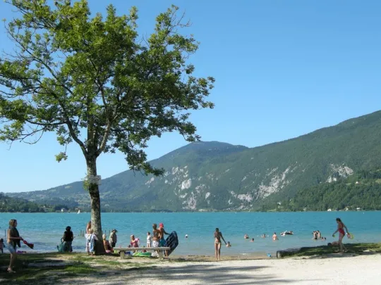 Camping - Novalaise - Rhône-Alpes - des Chavannes