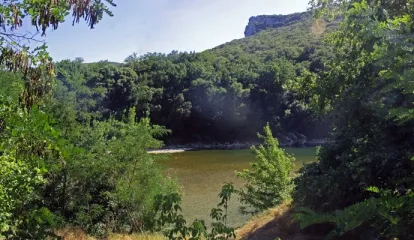 Camping - Vallon-Pont-d'Arc - Rhône-Alpes - Camping des Tunnels