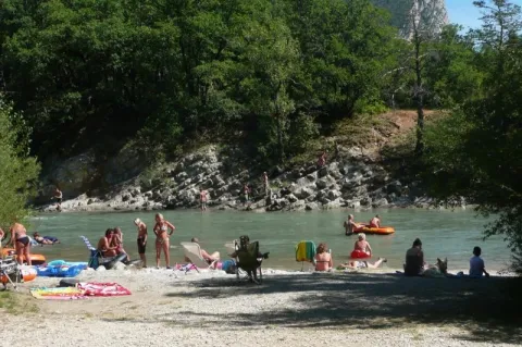 Camping - Castellane - Provence-Alpes-Côte d'Azur - Domaine Chasteuil-Provence