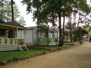 Camping - Beaumont du Périgord - Aquitaine - Domaine de la Colombière