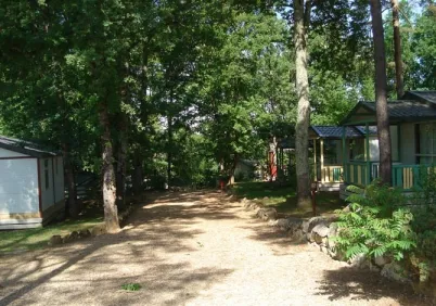 Camping - Beaumont du Périgord - Aquitaine - Domaine de la Colombière