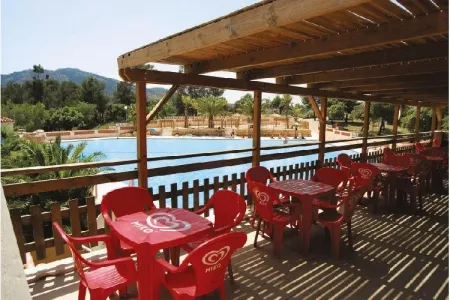 Camping - Le Muy - Provence-Alpes-Côte d'Azur - Domaine de la Noguière