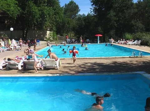 Camping - Monfaucon - Aquitaine - Domaine de l'Etang de Bazange