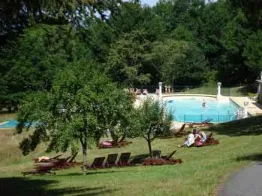 Camping - Neuvic - Limousin - Domaine de Mialaret