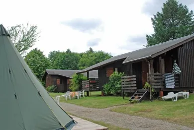 Camping - Neuvic - Limousin - Domaine de Mialaret