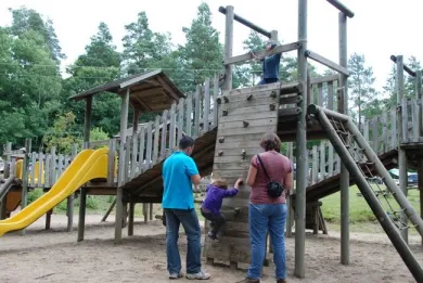 Camping - Neuvic - Limousin - Domaine de Mialaret