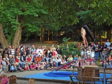 Camping - Neuvic - Limousin - Domaine de Mialaret