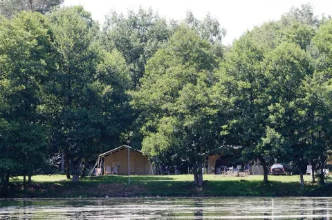 Camping - Herpelmont - Lorraine - Domaine des Messires