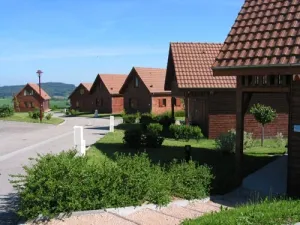 Camping - Dompierre-les-Ormes - Bourgogne - Domaine des Monts du Maconnais