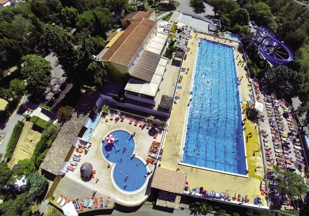 Camping - Grimaud - Provence-Alpes-Côte d'Azur - Domaine des Naïades