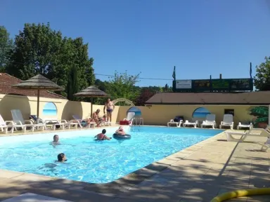 Camping - Saint-Donat-sur-l'Herbasse - Rhône-Alpes - Camping des Ulèzes