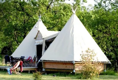 Camping - Estipouy - Midi-Pyrénées - Domaine d'Escapa