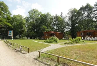 Camping - Louvemont - Champagne-Ardennes - Domaine du Buisson