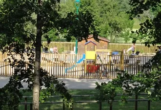 Camping - Louvemont - Champagne-Ardennes - Domaine du Buisson