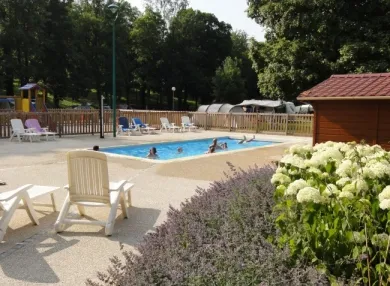 Camping - Louvemont - Champagne-Ardennes - Domaine du Buisson