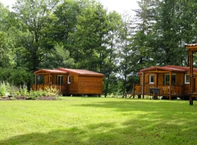 Camping - Louvemont - Champagne-Ardennes - Domaine du Buisson