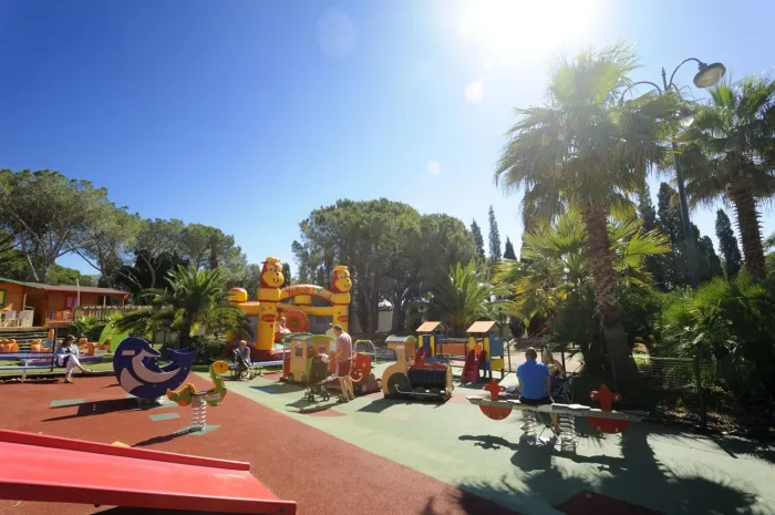 Camping - Fréjus - Provence-Alpes-Côte d'Azur - Domaine du Colombier