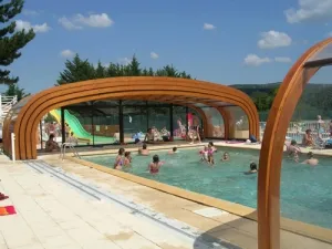 Camping - Vogüé - Rhône-Alpes - Domaine du Cros d'Auzon