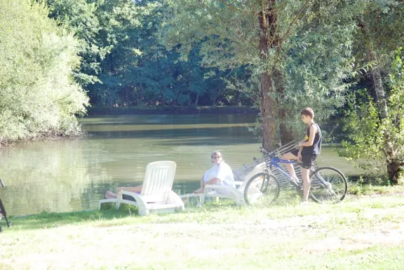Camping - Fréjairolles - Midi-Pyrénées - Domaine du Grand Chêne