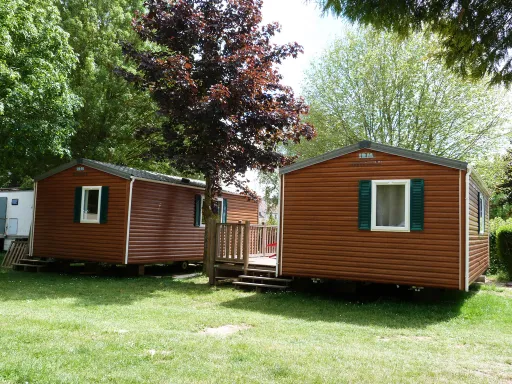 Camping - Trélou-sur-Marne - Picardie - Sous Le Clocher