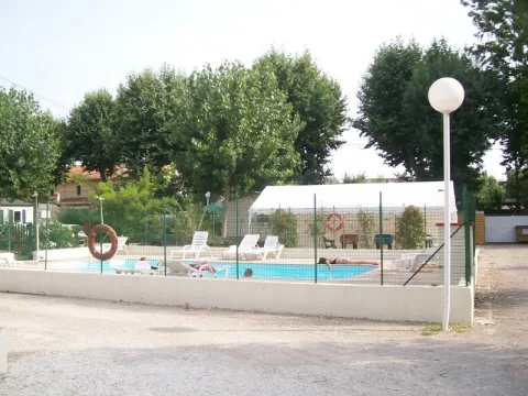 Camping - Antibes - Provence-Alpes-Côte d'Azur - Douce France